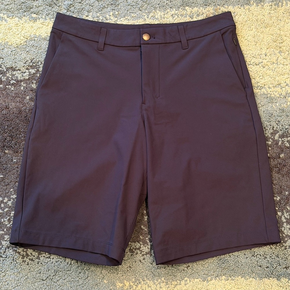Lululemon ABC Classic-Fit 11" Chino Shorts Mens 30 Warpstreme Athleisure Comfort